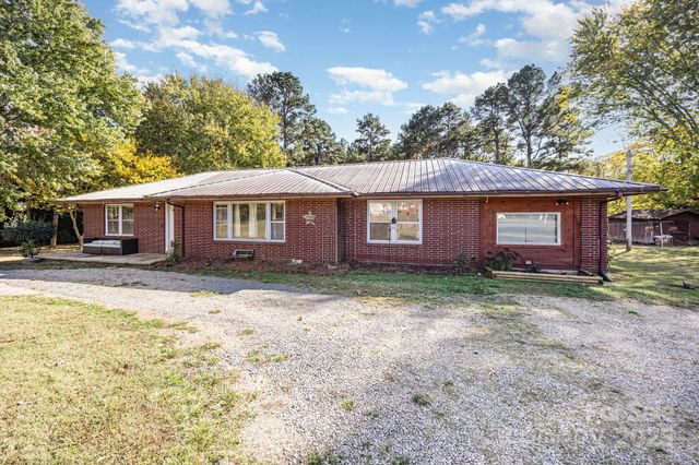 356 eastside Drive, Denton, NC 27239