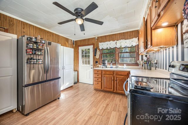 356 eastside Drive, Denton, NC 27239