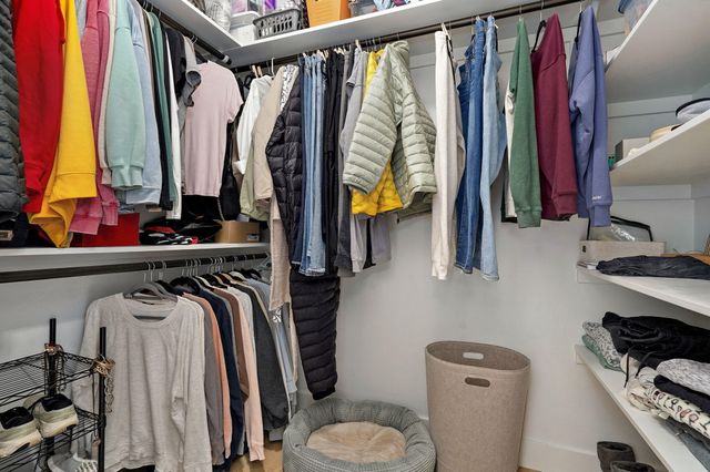 2053 N Riva Ridge Court, Springfield, MO 65802