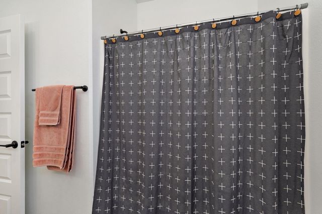 2053 N Riva Ridge Court, Springfield, MO 65802