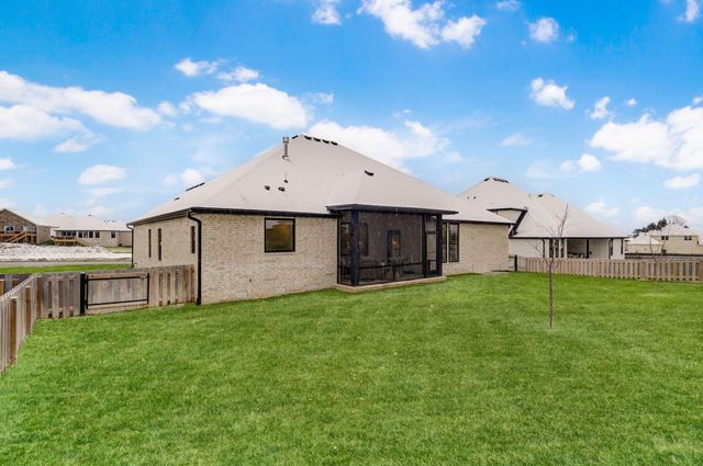 2053 N Riva Ridge Court, Springfield, MO 65802