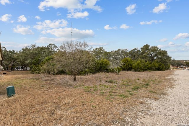 26123 Sunny Meadow, San Antonio, TX 78260