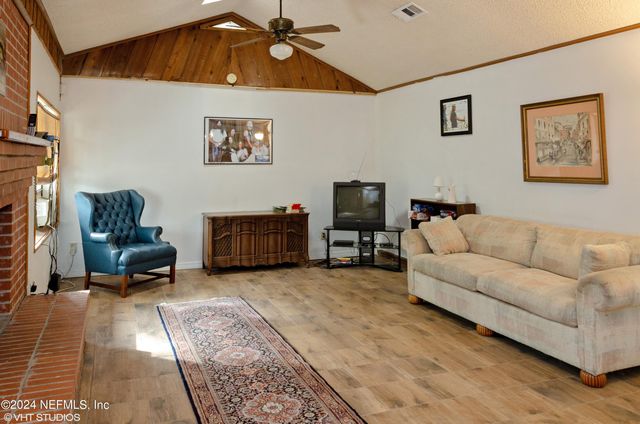 5419 WOODCREST Road, Jacksonville, FL 32205