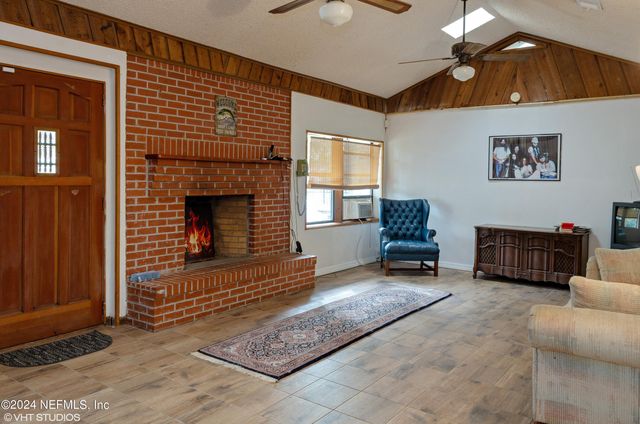 5419 WOODCREST Road, Jacksonville, FL 32205
