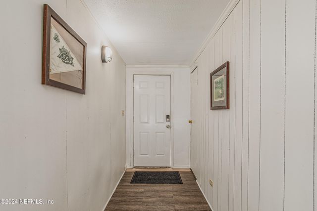5419 WOODCREST Road, Jacksonville, FL 32205