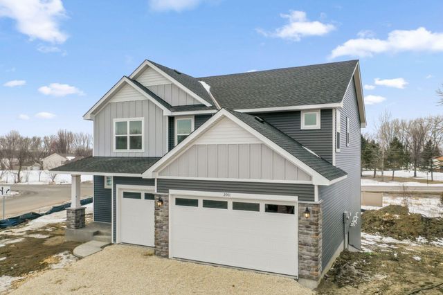 2001 Rainy Lane, Lino Lakes, MN 55014