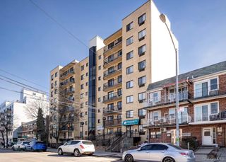145-18 34th Avenue 8A, Flushing, NY 11354
