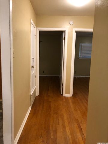 4907 Seabreeze Dr., San Antonio, TX 78220