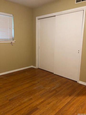 4907 Seabreeze Dr., San Antonio, TX 78220