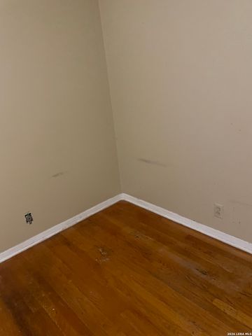 4907 Seabreeze Dr., San Antonio, TX 78220