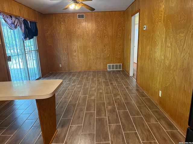 4907 Seabreeze Dr., San Antonio, TX 78220