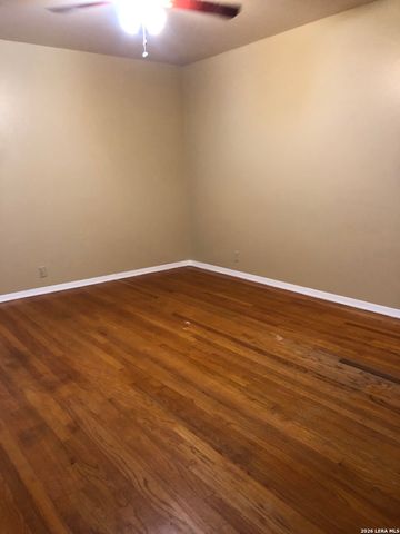 4907 Seabreeze Dr., San Antonio, TX 78220