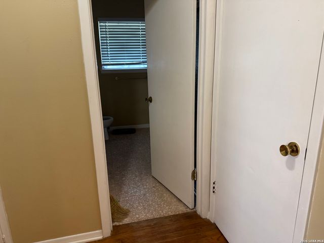 4907 Seabreeze Dr., San Antonio, TX 78220