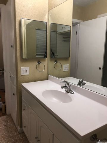 4907 Seabreeze Dr., San Antonio, TX 78220