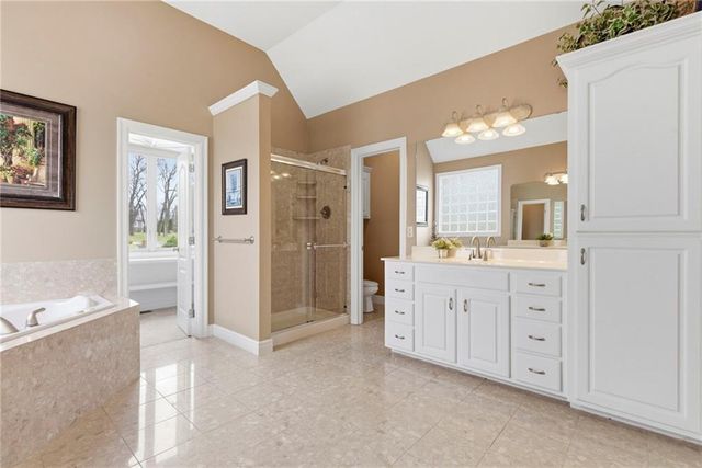 4138 Independence Boulevard, Kansas City, KS 66109