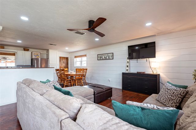 9608 County Road 203 Road, Breckenridge, TX 76424