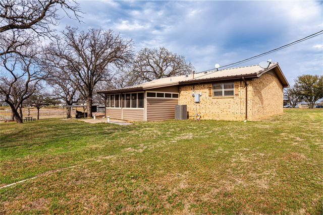 9608 County Road 203 Road, Breckenridge, TX 76424