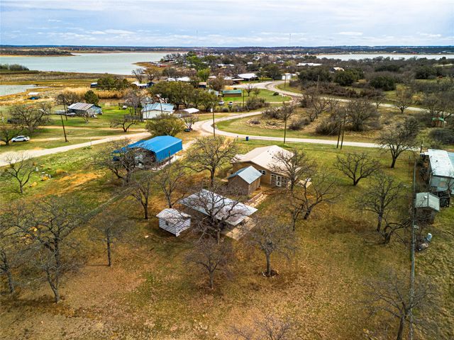 9608 County Road 203 Road, Breckenridge, TX 76424