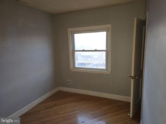 3712 10TH ST, Baltimore, MD 21225