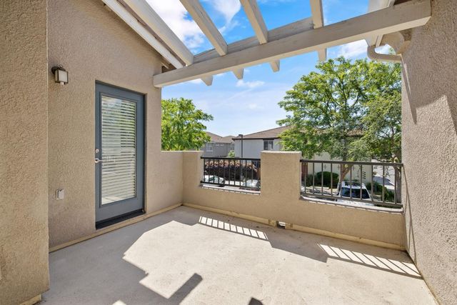 2117 Boccioni Lane, Clovis, CA 93611