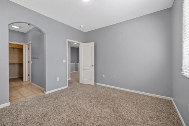 2117 Boccioni Lane, Clovis, CA 93611