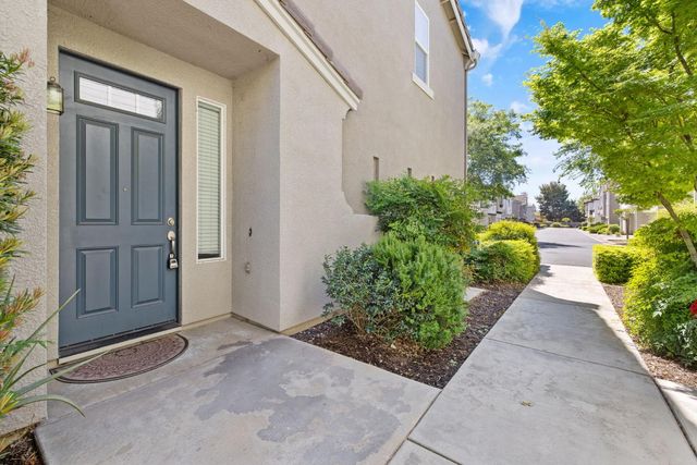 2117 Boccioni Lane, Clovis, CA 93611