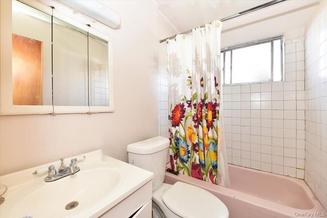 176-17 127th Avenue, Jamaica, NY 11434