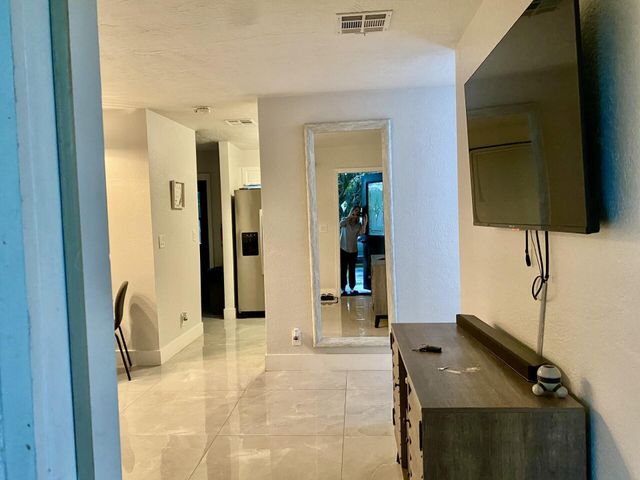 1353 9th Street 1353, West Palm Beach, FL 33401