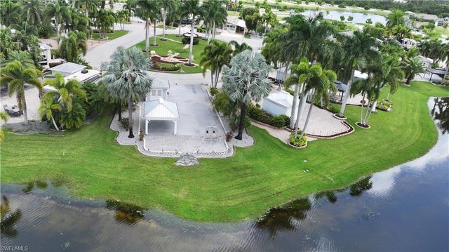 10210 Surfwood CT, Fort Myers, FL 33905