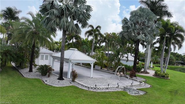 10210 Surfwood CT, Fort Myers, FL 33905