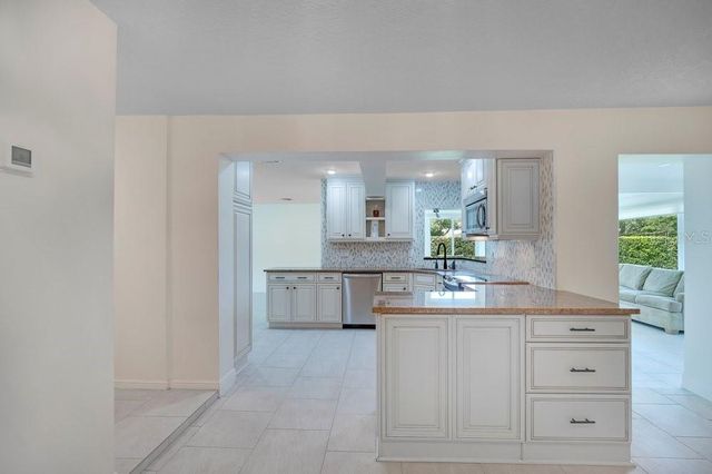 3108 TROY DRIVE, Orlando, FL 32806