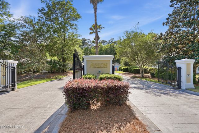 15 Indigo Run Dr Unit 12, Hilton Head Island, SC 29926