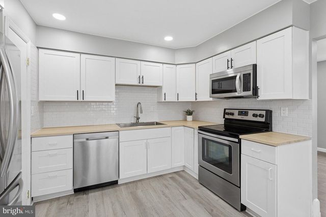1522 BRICK RD, Cherry Hill, NJ 08003