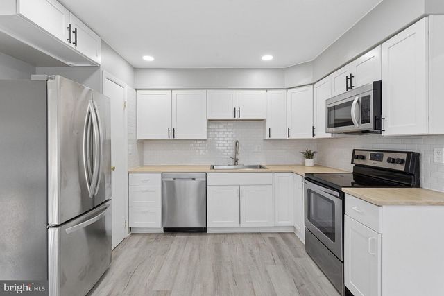 1522 BRICK RD, Cherry Hill, NJ 08003