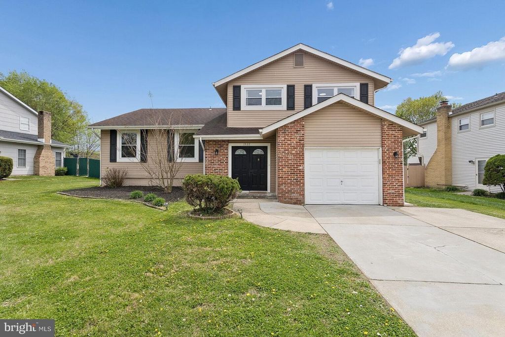 1522 BRICK RD, Cherry Hill, NJ 08003