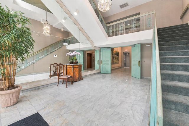 610 Valencia Avenue 502, Coral Gables, FL 33134