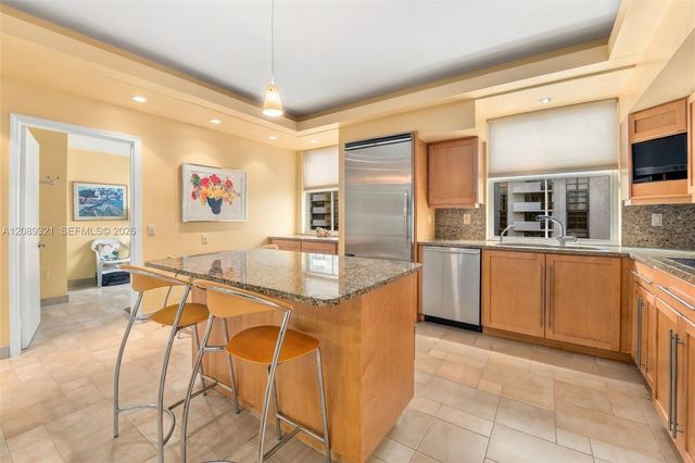 610 Valencia Avenue 502, Coral Gables, FL 33134
