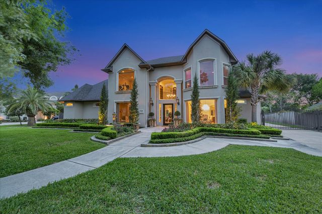 15106 Bronze Bay Court, Houston, TX 77059