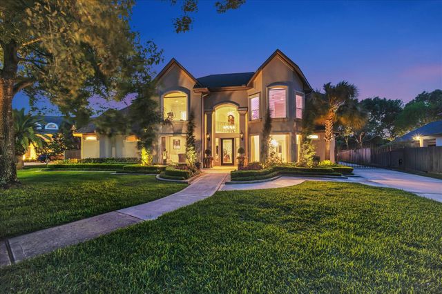 15106 Bronze Bay Court, Houston, TX 77059