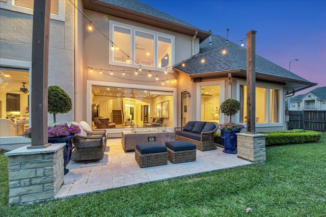 15106 Bronze Bay Court, Houston, TX 77059