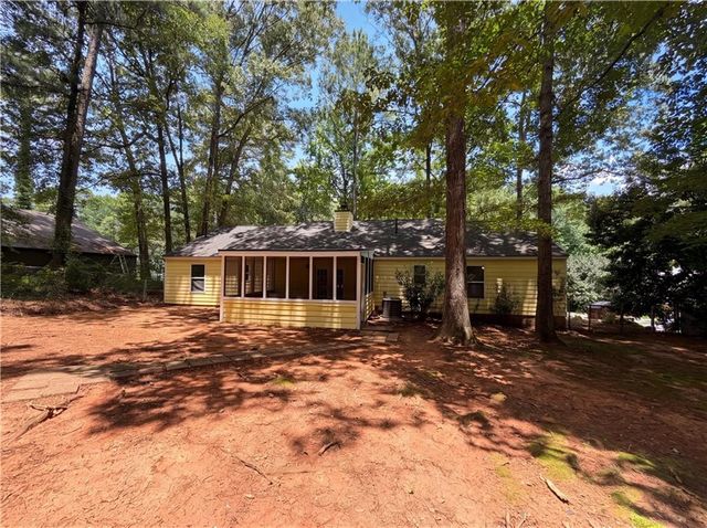 85 Hartley Woods Drive NE, Kennesaw, GA 30144