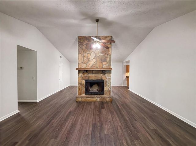85 Hartley Woods Drive NE, Kennesaw, GA 30144