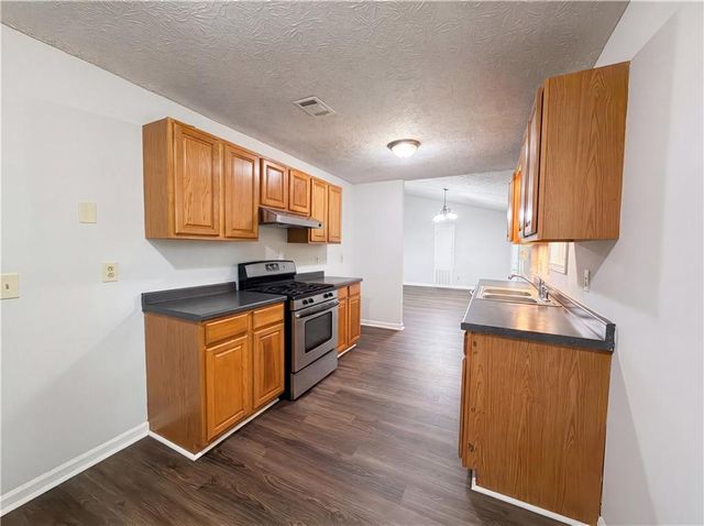 85 Hartley Woods Drive NE, Kennesaw, GA 30144