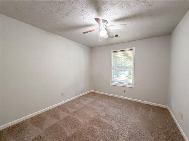 85 Hartley Woods Drive NE, Kennesaw, GA 30144
