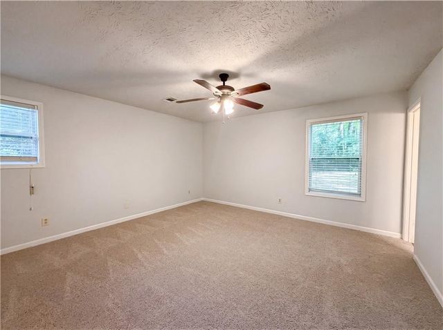 85 Hartley Woods Drive NE, Kennesaw, GA 30144