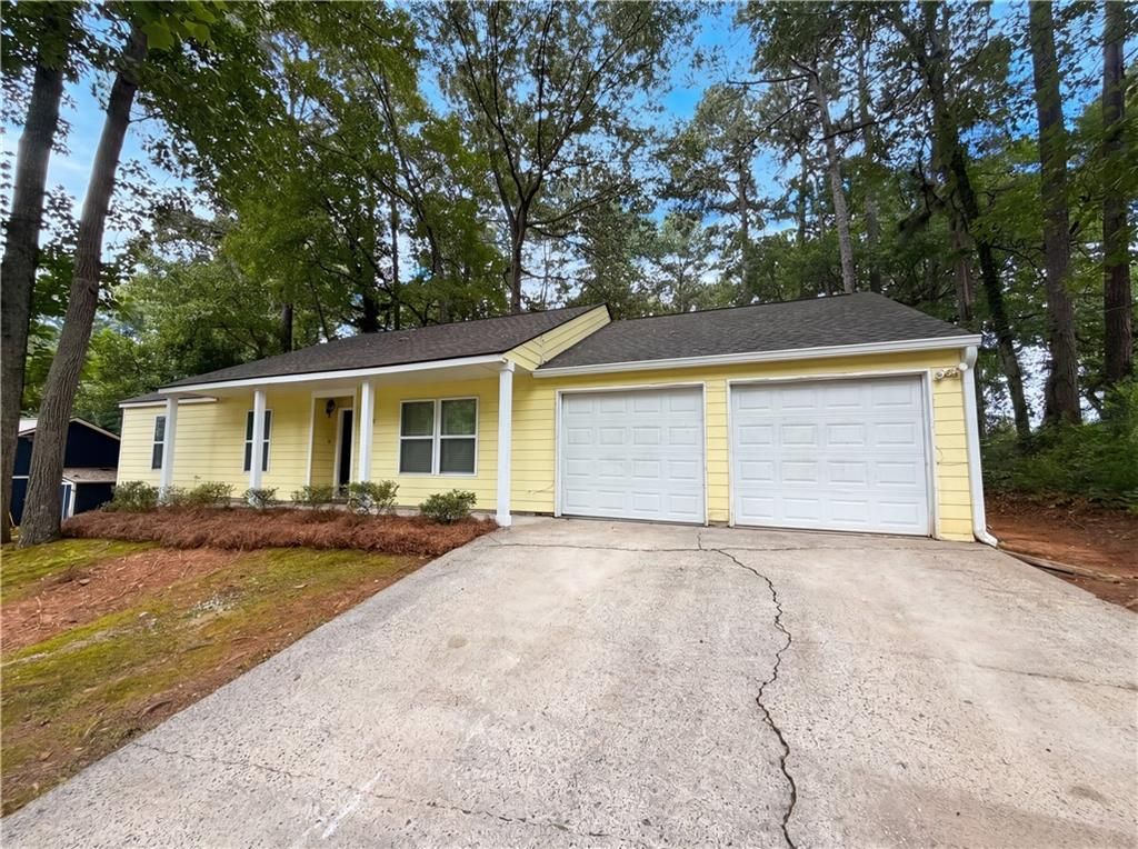 85 Hartley Woods Drive NE, Kennesaw, GA 30144