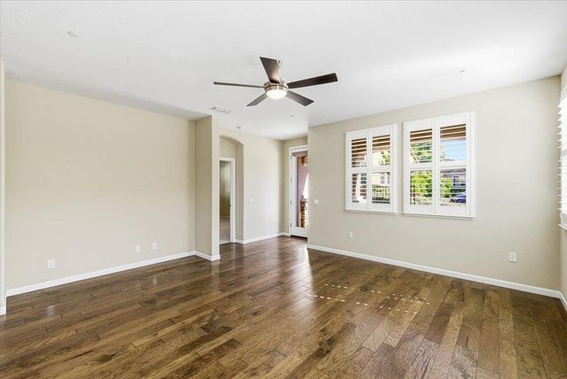 1264 Volonne Dr, Roseville, CA 95747