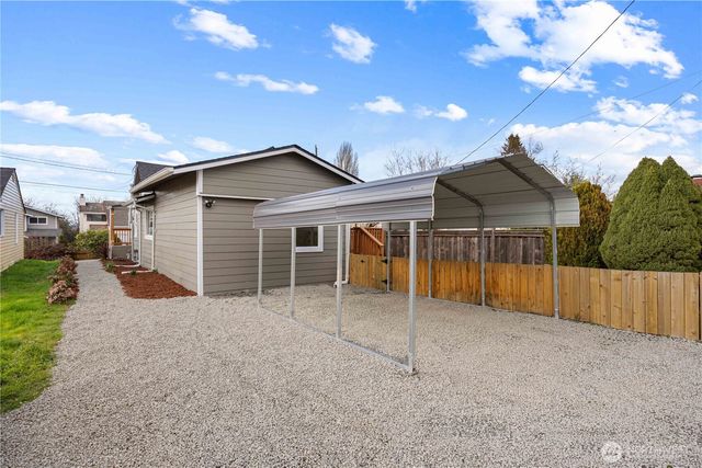 5526 20th Avenue S, Seattle, WA 98108