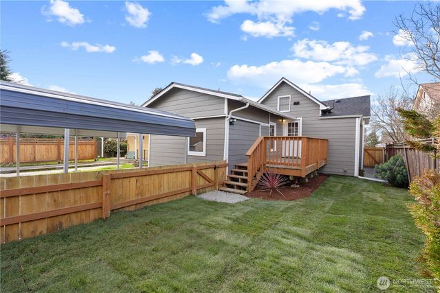 5526 20th Avenue S, Seattle, WA 98108