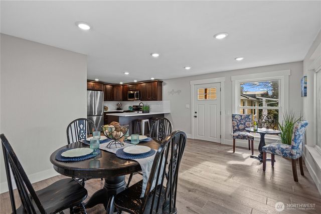 5526 20th Avenue S, Seattle, WA 98108